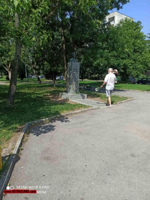 Натиснете за да видите снимката уголемена